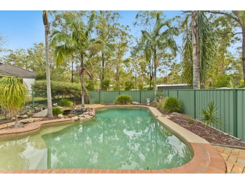 15 Eskdale Park Drive, Seaham NSW 2324