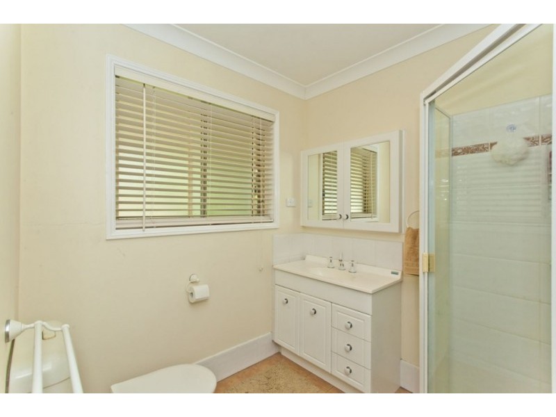 15 Eskdale Park Drive, Seaham NSW 2324