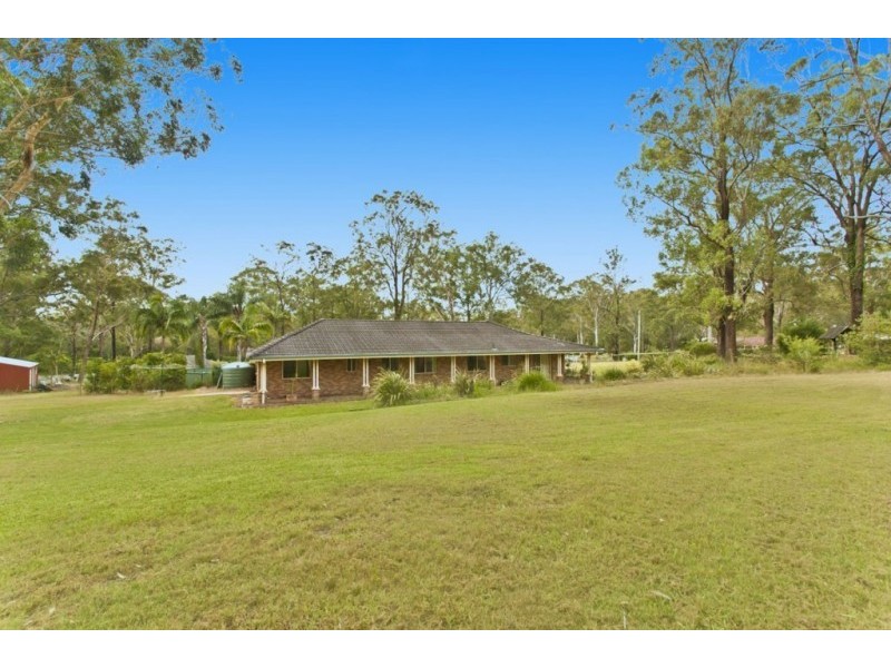 15 Eskdale Park Drive, Seaham NSW 2324
