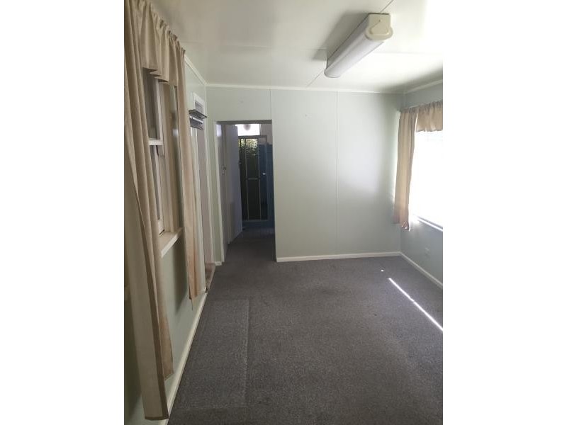 16 THOMAS STREET, Raymond Terrace NSW 2324