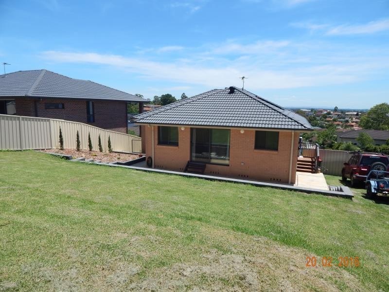 16 ELLIOTT CLOSE, Raymond Terrace NSW 2324