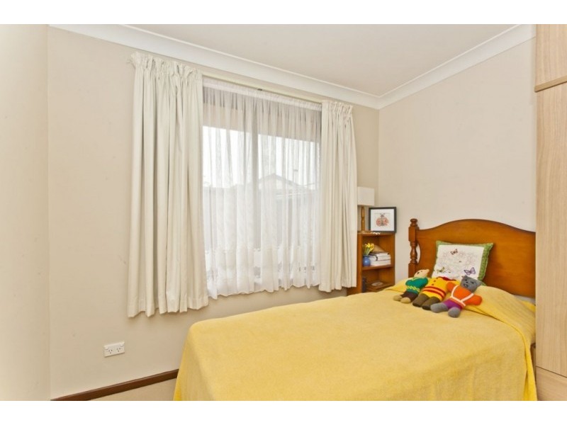 11 Oldfield Close, Raymond Terrace NSW 2324