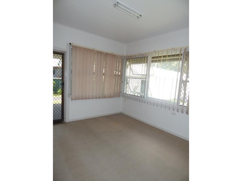 237 ADELAIDE STREET, Raymond Terrace NSW 2324