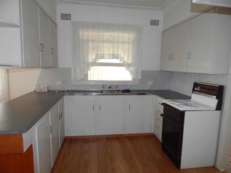 237 ADELAIDE STREET, Raymond Terrace NSW 2324