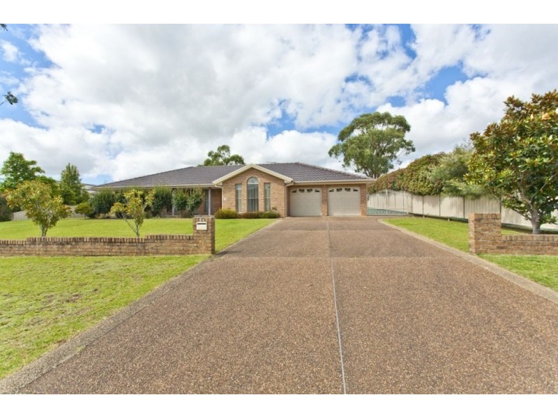 72 Sylvan Avenue, Medowie NSW 2318