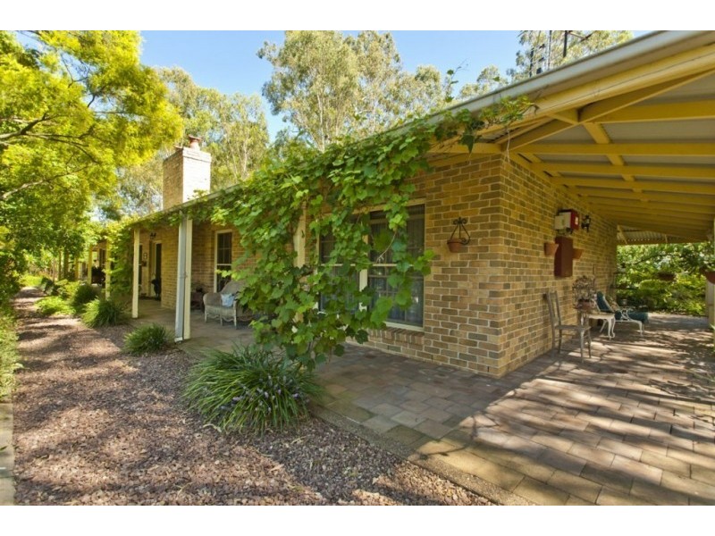 8 Bangalay Close, Brandy Hill NSW 2324