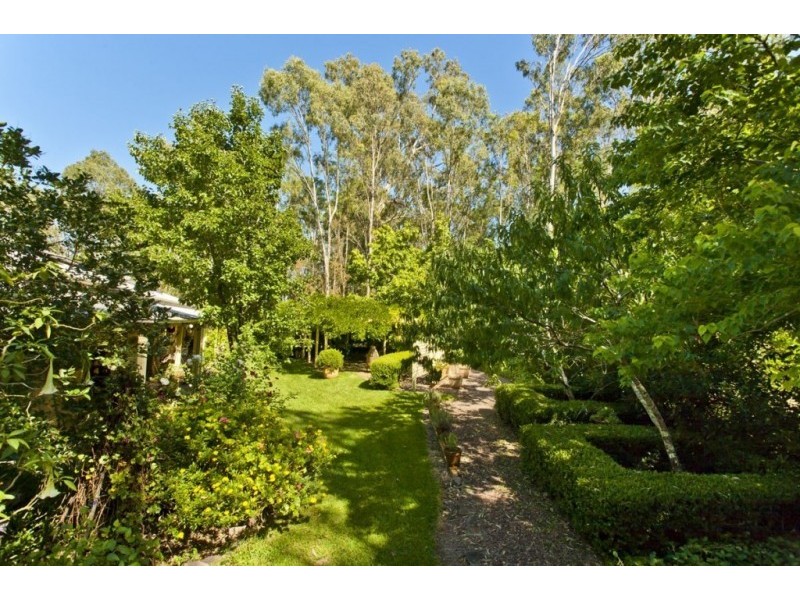 8 Bangalay Close, Brandy Hill NSW 2324