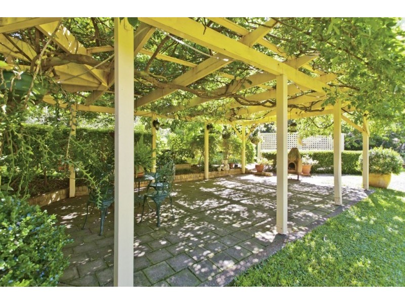 8 Bangalay Close, Brandy Hill NSW 2324