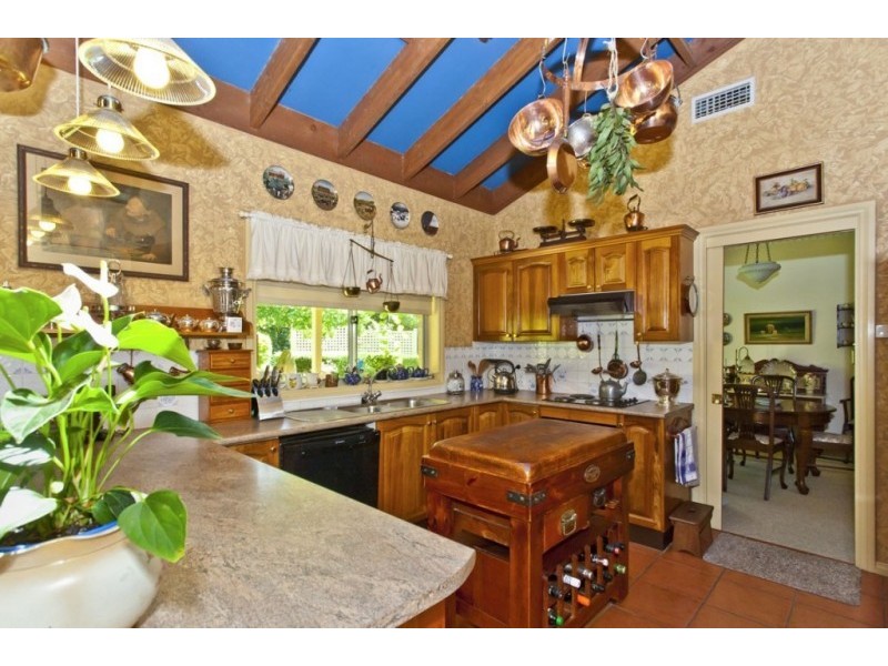 8 Bangalay Close, Brandy Hill NSW 2324