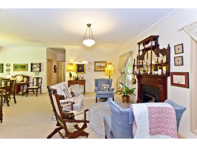 8 Bangalay Close, Brandy Hill NSW 2324