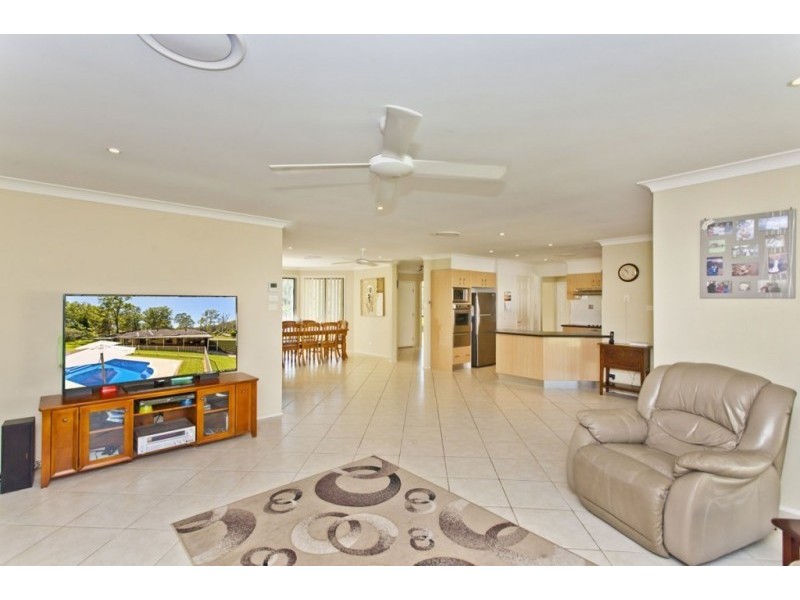 21 South Esk Drive, Seaham NSW 2324