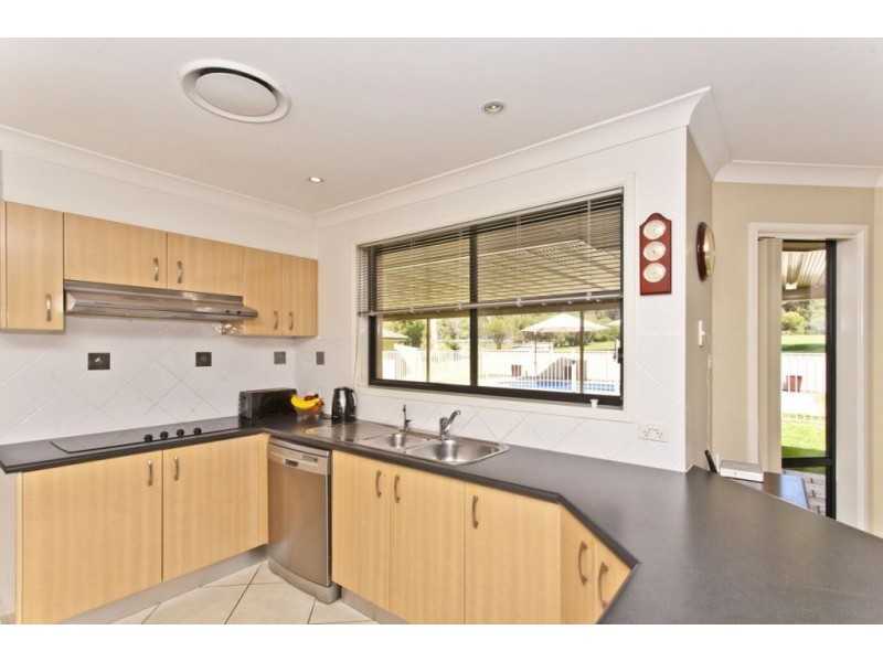 21 South Esk Drive, Seaham NSW 2324