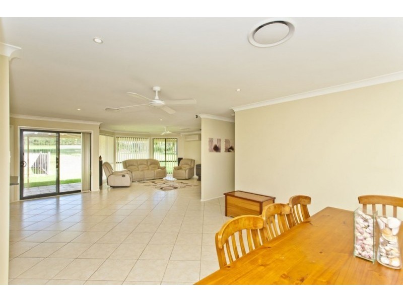 21 South Esk Drive, Seaham NSW 2324