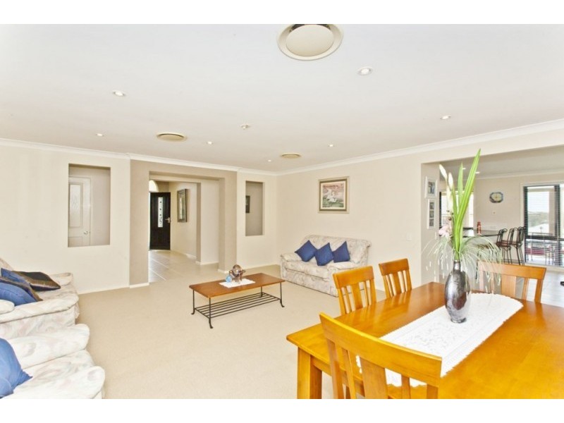 7 Edstein Place, Raymond Terrace NSW 2324