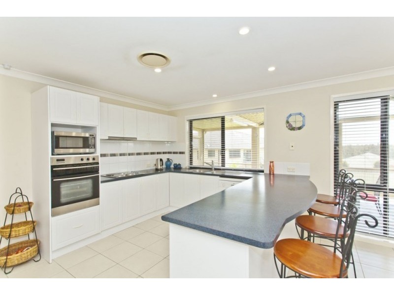 7 Edstein Place, Raymond Terrace NSW 2324