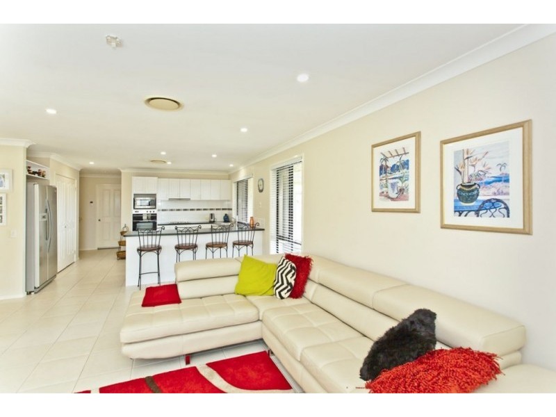 7 Edstein Place, Raymond Terrace NSW 2324