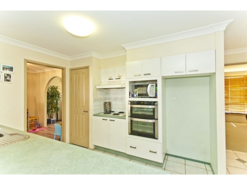 1 Moxey Close, Raymond Terrace NSW 2324