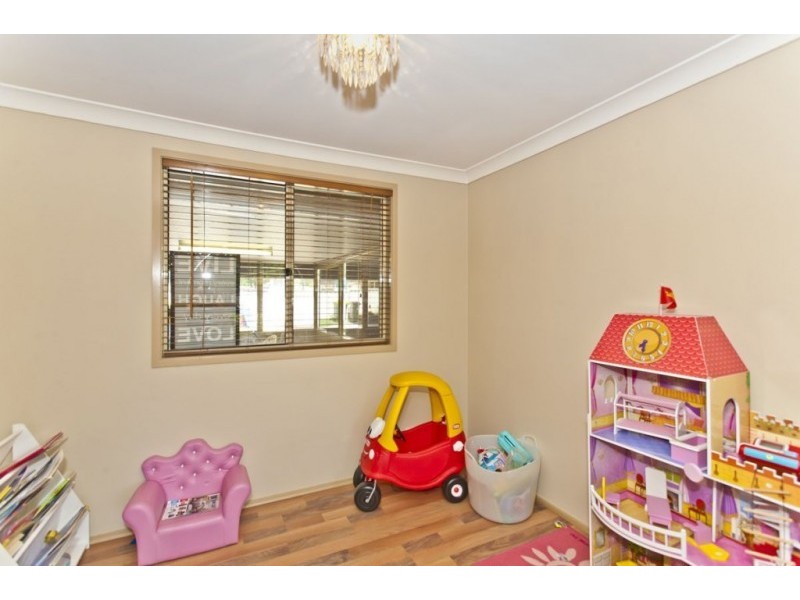 1 Moxey Close, Raymond Terrace NSW 2324