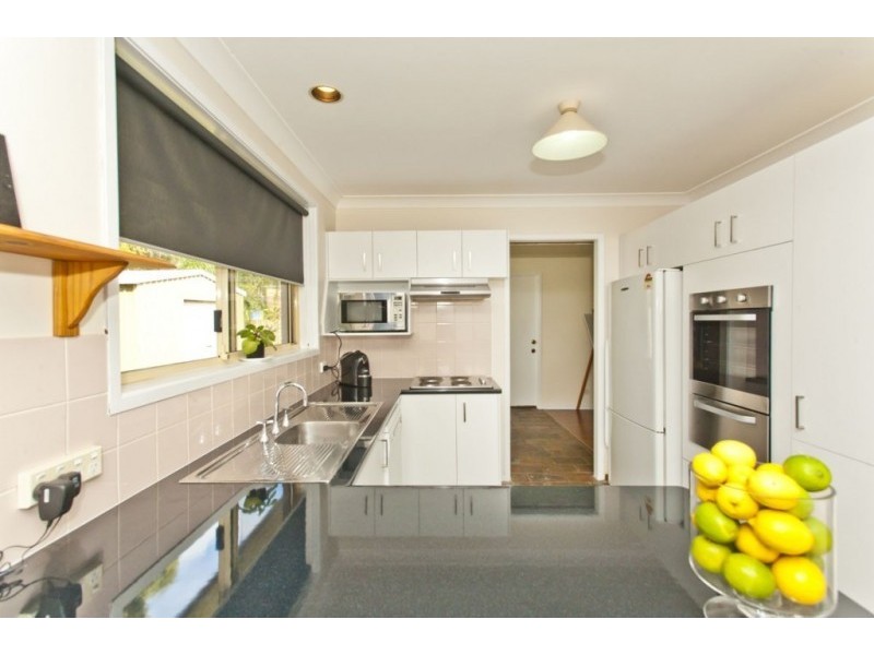 38 Robert Campbell Drive, Raymond Terrace NSW 2324