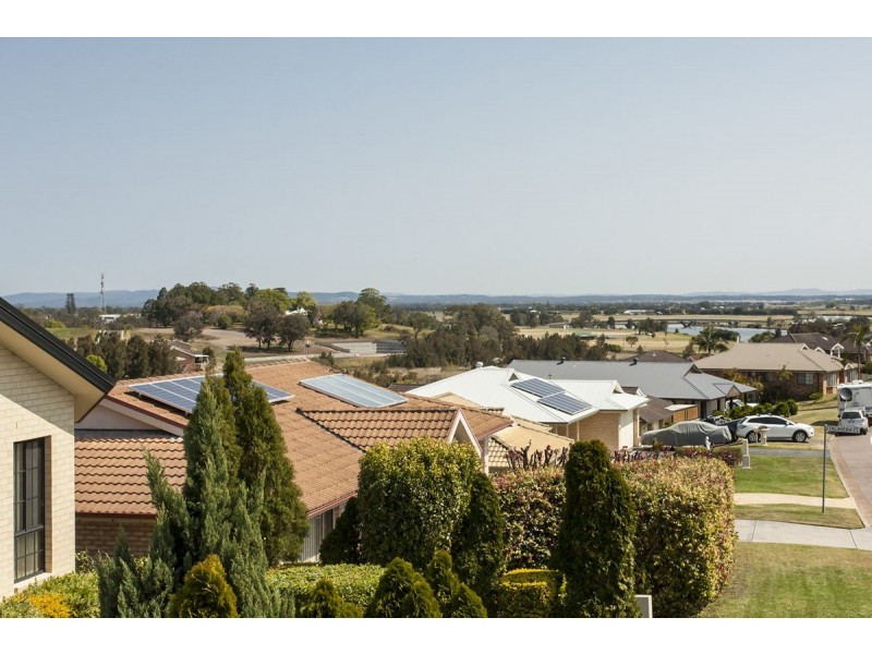 53 Beaton Avenue, Raymond Terrace NSW 2324