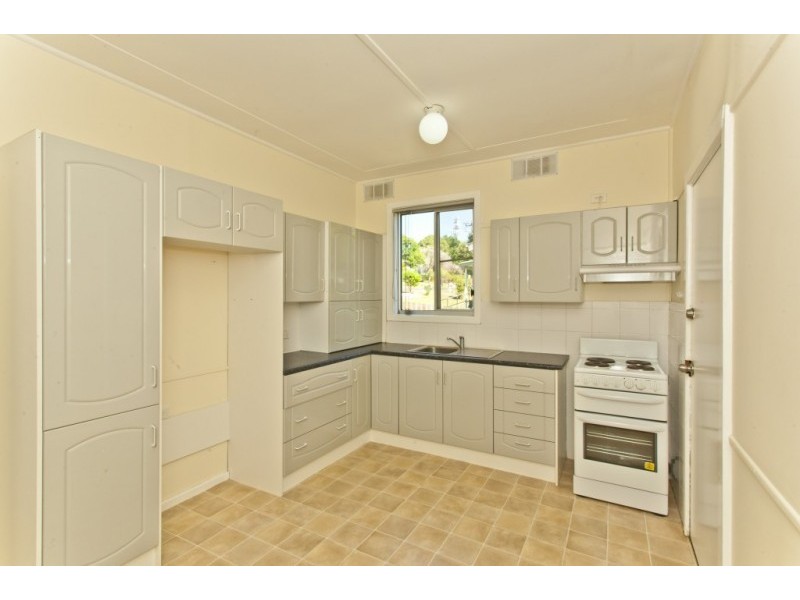 4 Muree Street, Raymond Terrace NSW 2324