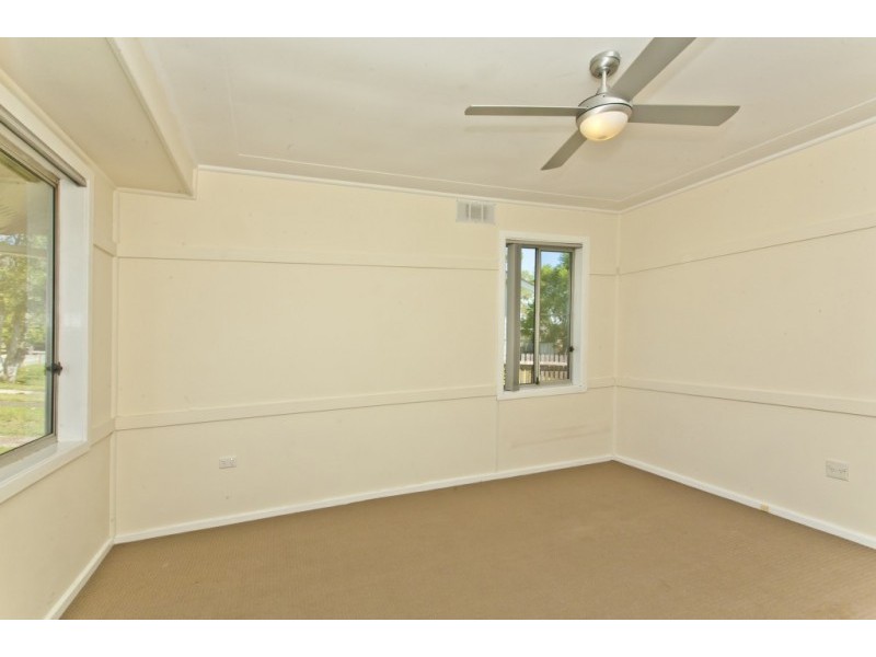 4 Muree Street, Raymond Terrace NSW 2324