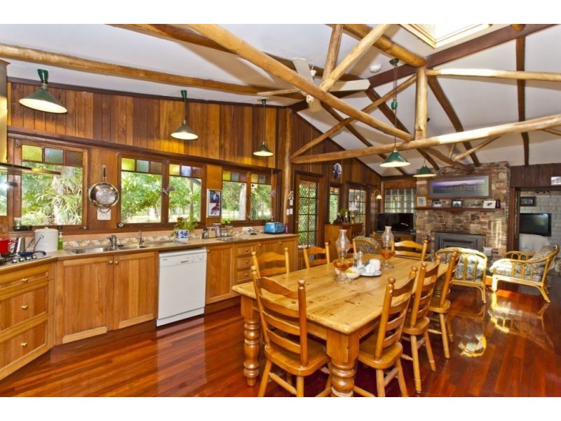 310 Thompsons Lane, Stroud NSW 2425