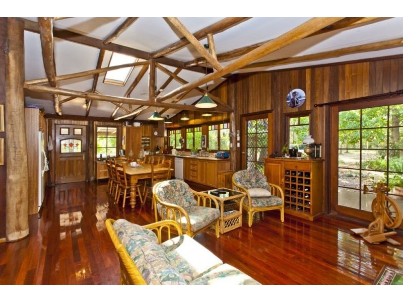 310 Thompsons Lane, Stroud NSW 2425