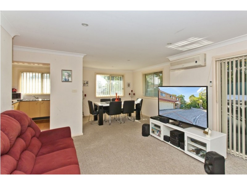 3/3 Oak Circuit, Raymond Terrace NSW 2324