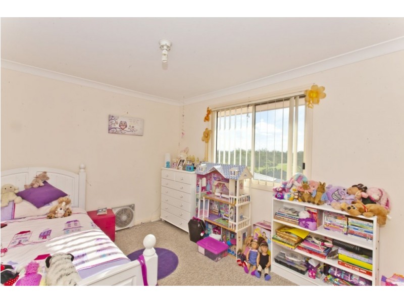 3/3 Oak Circuit, Raymond Terrace NSW 2324