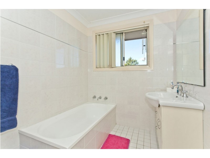 3/3 Oak Circuit, Raymond Terrace NSW 2324