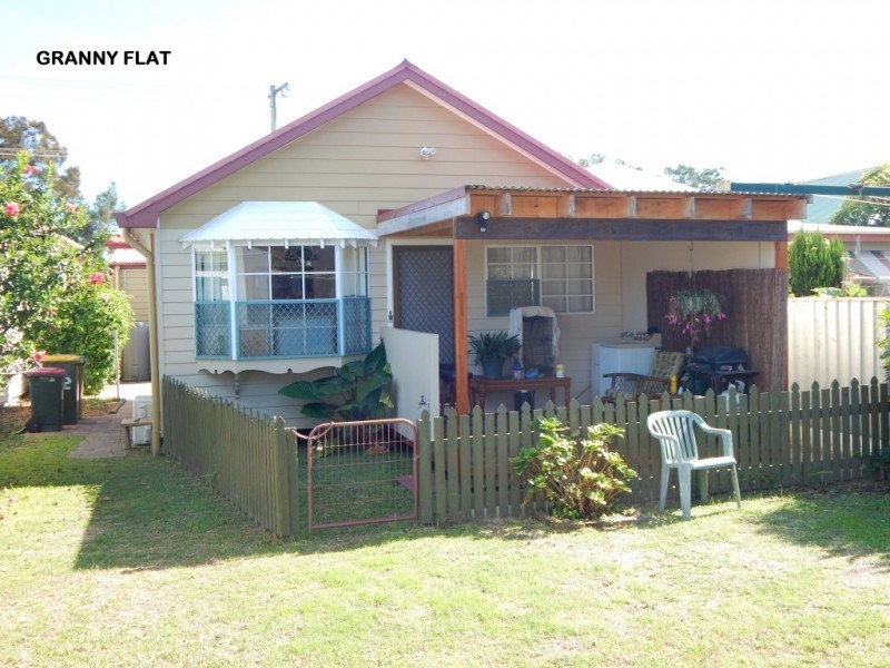 102 Fullerton Street, Stockton NSW 2295