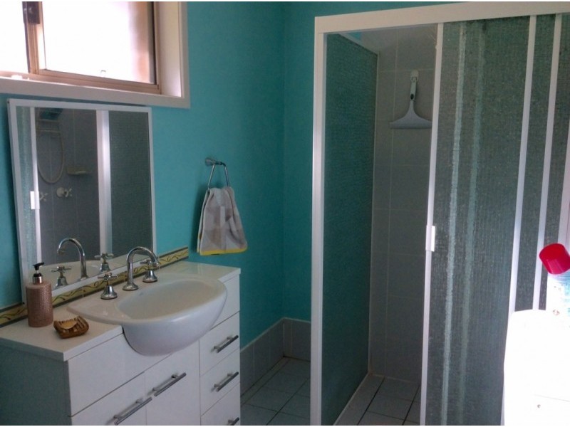 2 Rabar Close, Seaham NSW 2324