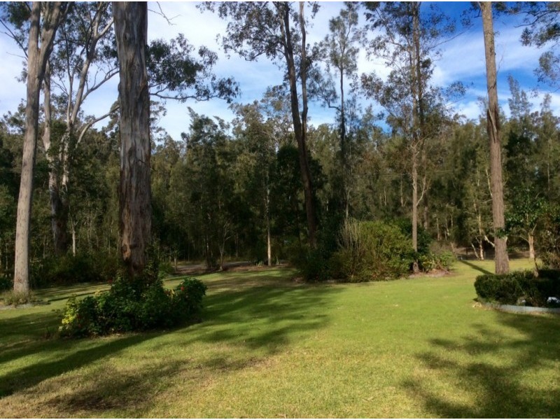 2 Rabar Close, Seaham NSW 2324