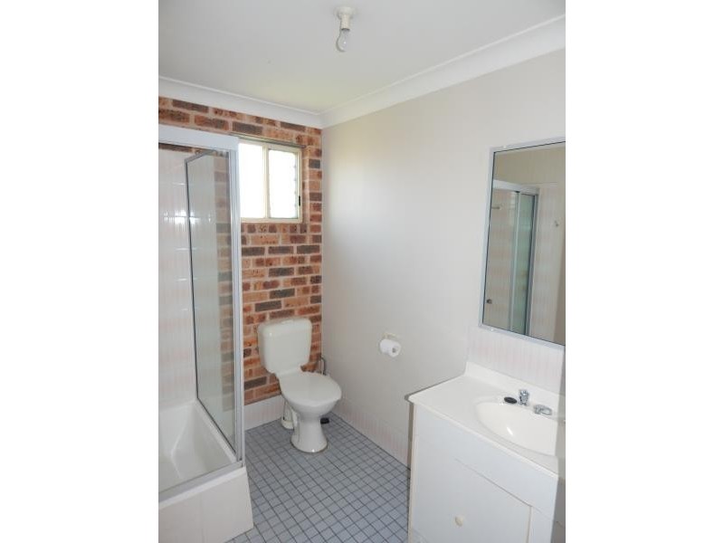 4/85a BENJAMIN LEE DRIVE, Raymond Terrace NSW 2324