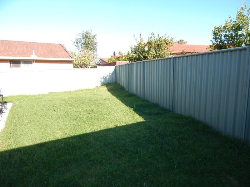 4/85a BENJAMIN LEE DRIVE, Raymond Terrace NSW 2324