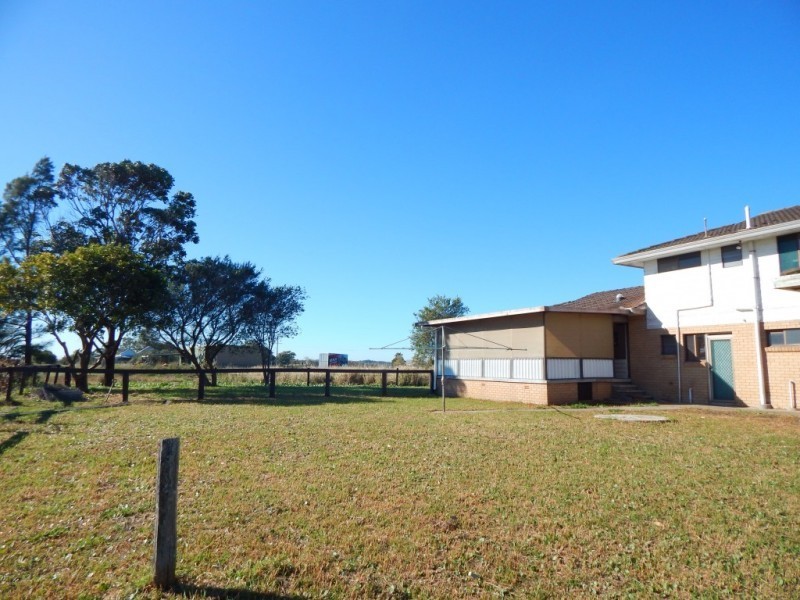 72 CABBAGE TREE ROAD, Williamtown NSW 2318