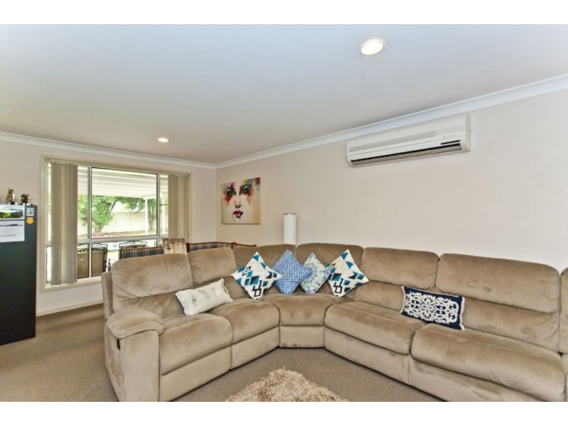 45 Cederwood Crescent, Raymond Terrace NSW 2324