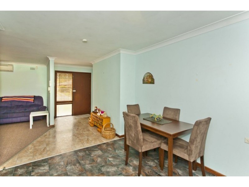 55 Watt St, Raymond Terrace NSW 2324