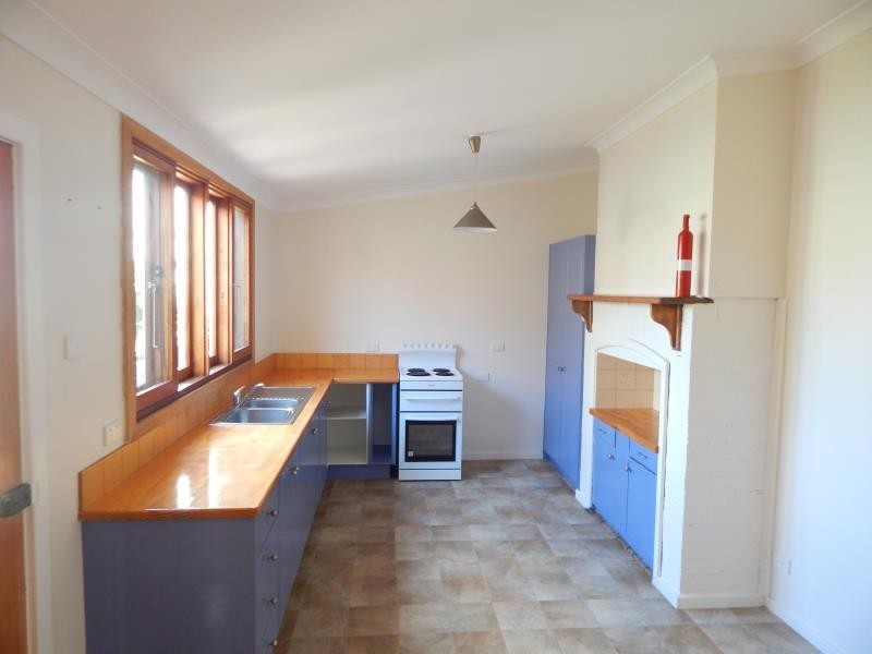 102 FULLERTON STREET, Stockton NSW 2295