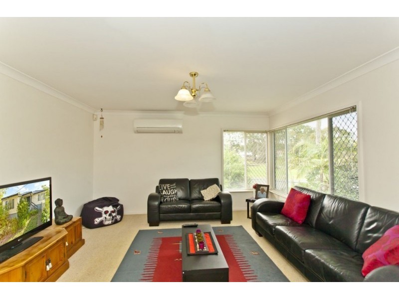 2 Cunningham Close, Raymond Terrace NSW 2324