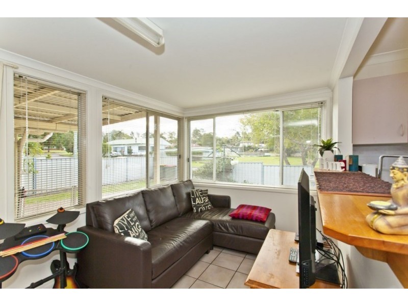 2 Cunningham Close, Raymond Terrace NSW 2324