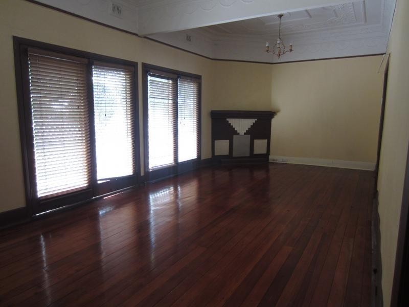 183 RUSSELL ROAD, New Lambton NSW 2305