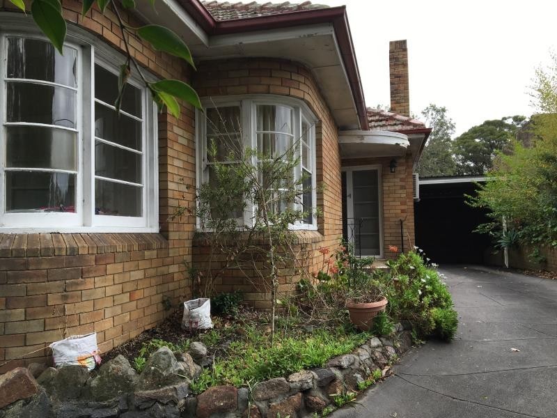 106 LOOKOUT ROAD, New Lambton Heights NSW 2305