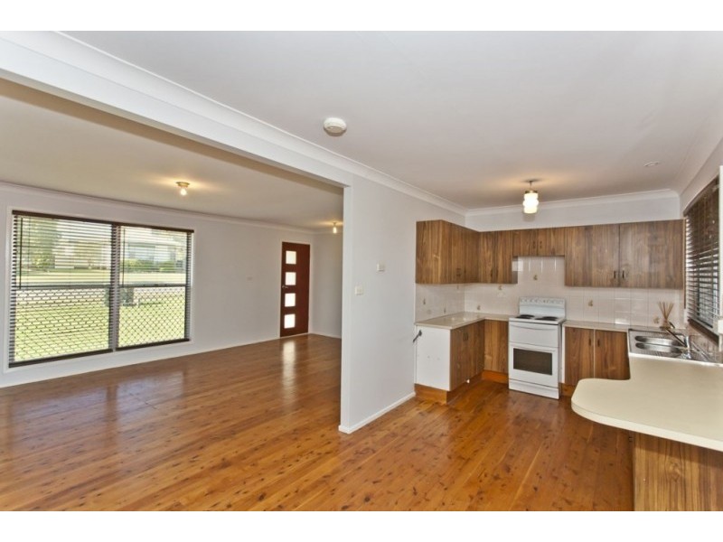 17 Riverview Place, Raymond Terrace NSW 2324