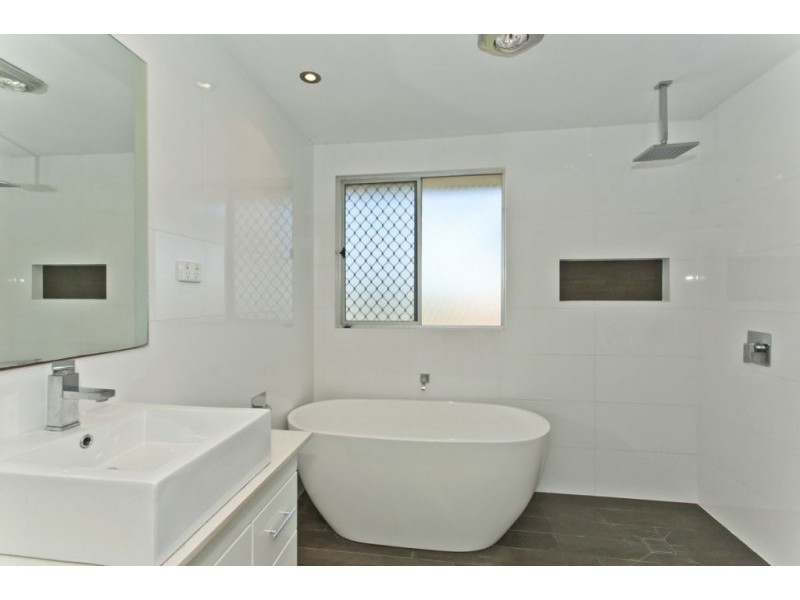 17 Riverview Place, Raymond Terrace NSW 2324