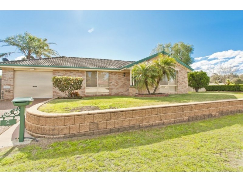 2 Kirkton Close, Raymond Terrace NSW 2324