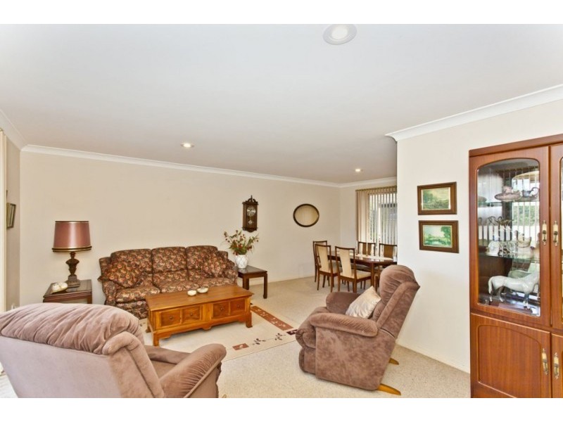 2 Kirkton Close, Raymond Terrace NSW 2324