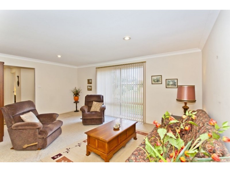 2 Kirkton Close, Raymond Terrace NSW 2324