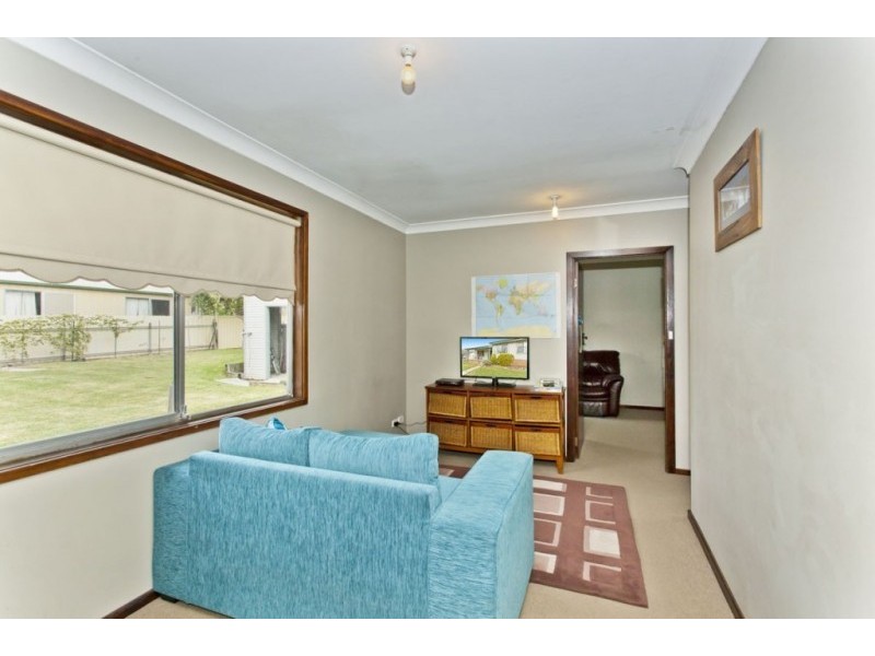 8 Cunningham Close, Raymond Terrace NSW 2324